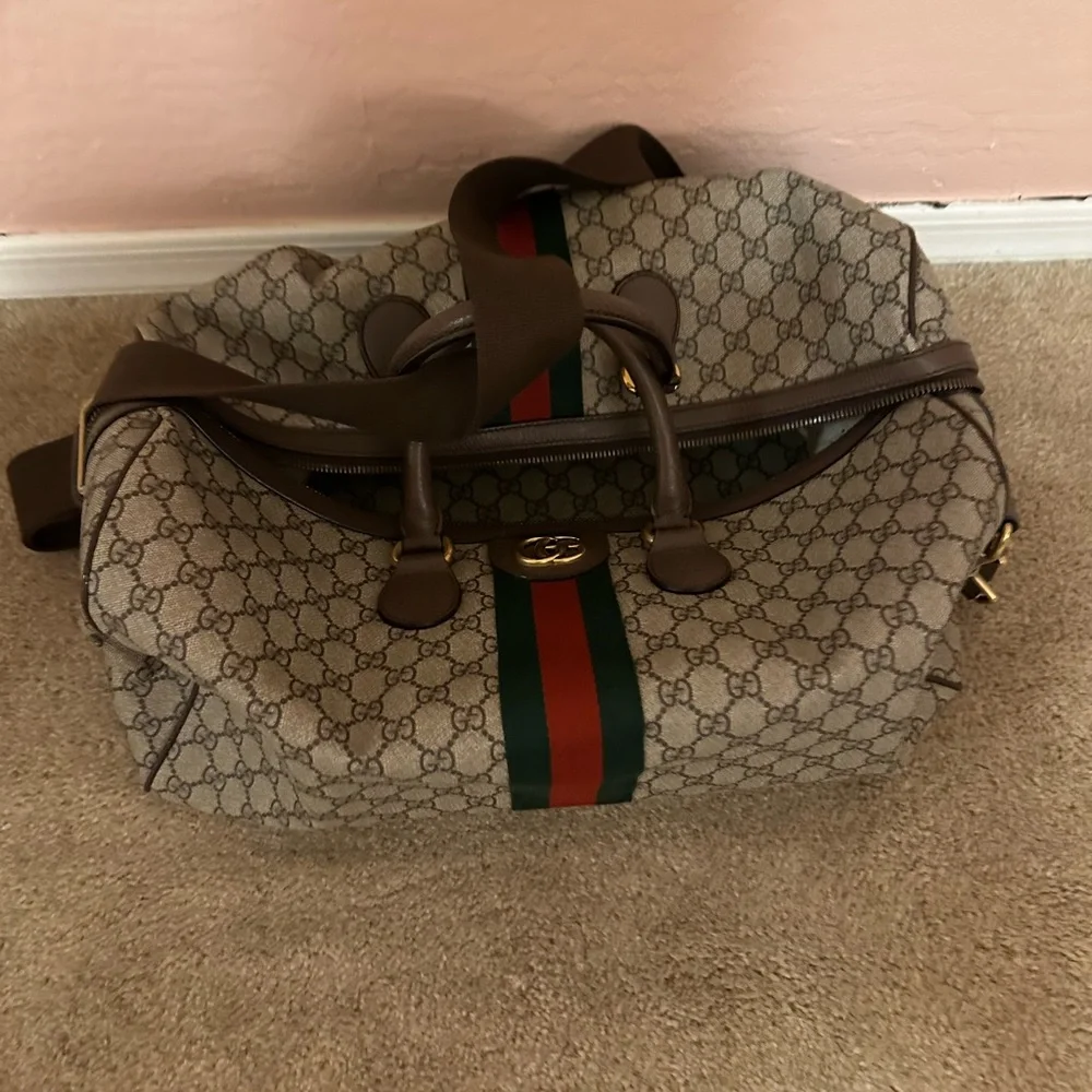 Gucci Ophidia Duffle Bag (Medium size)